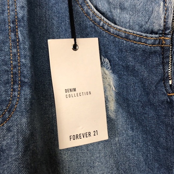 NWT Forever 21 Los Angeles overall short - Picture 2 of 7